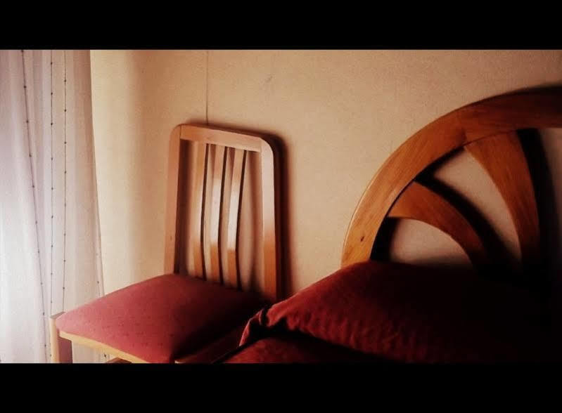 Hostal Atienzar อัลบาเซเต ภายนอก รูปภาพ